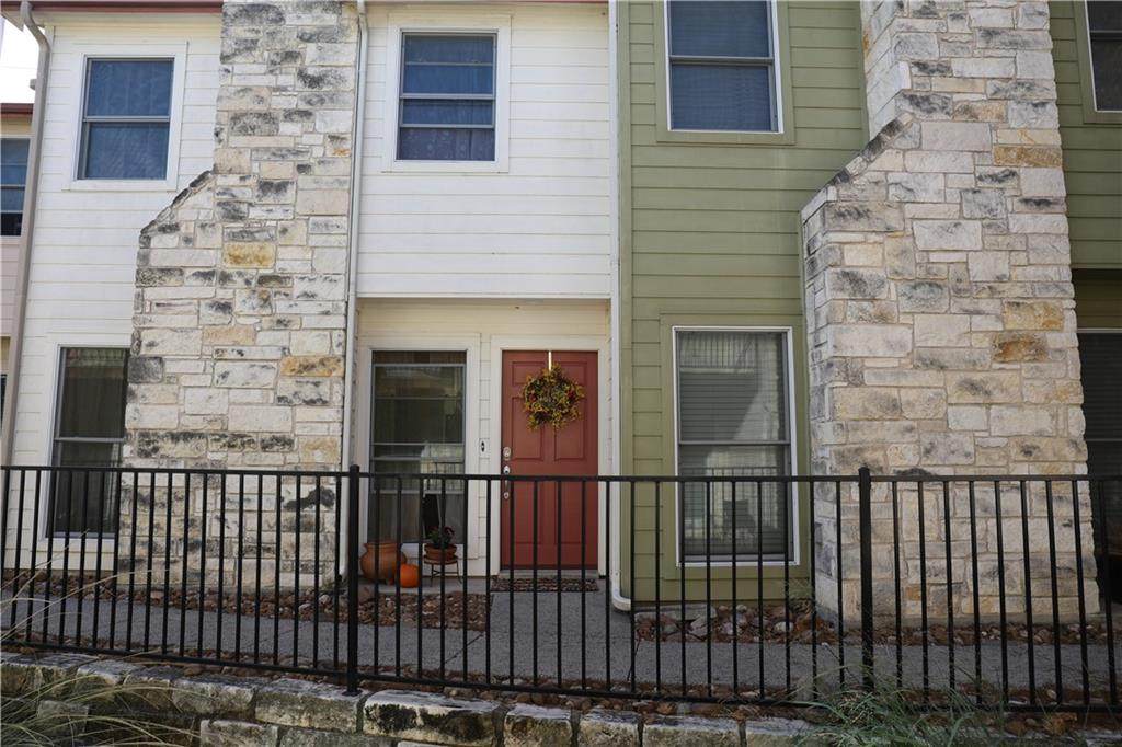6900 Riverside Dr - Photo 1