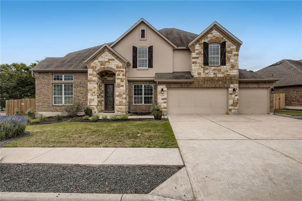 8715 Vantage Point Dr - Photo 1