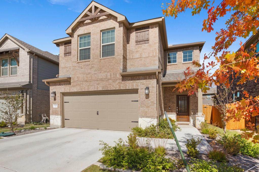 5202 Traviston Dr - Photo 1