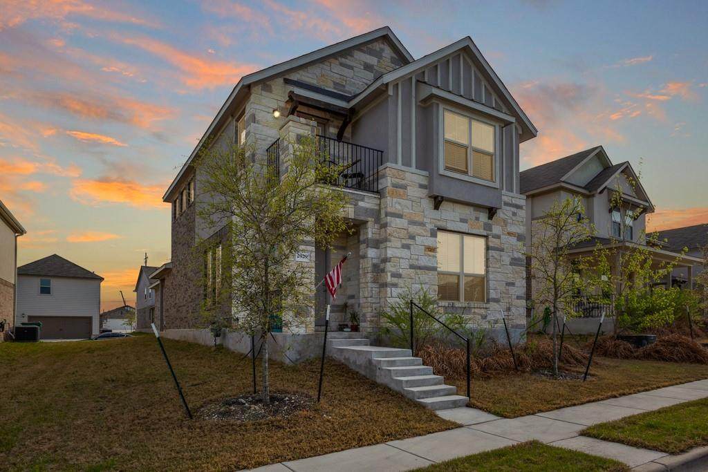 2929 Harvester Ln - Photo 1