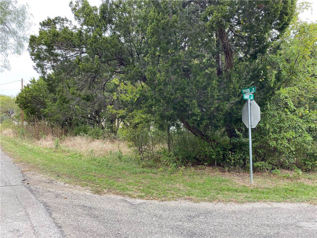 18222 Sandy St - Photo 1