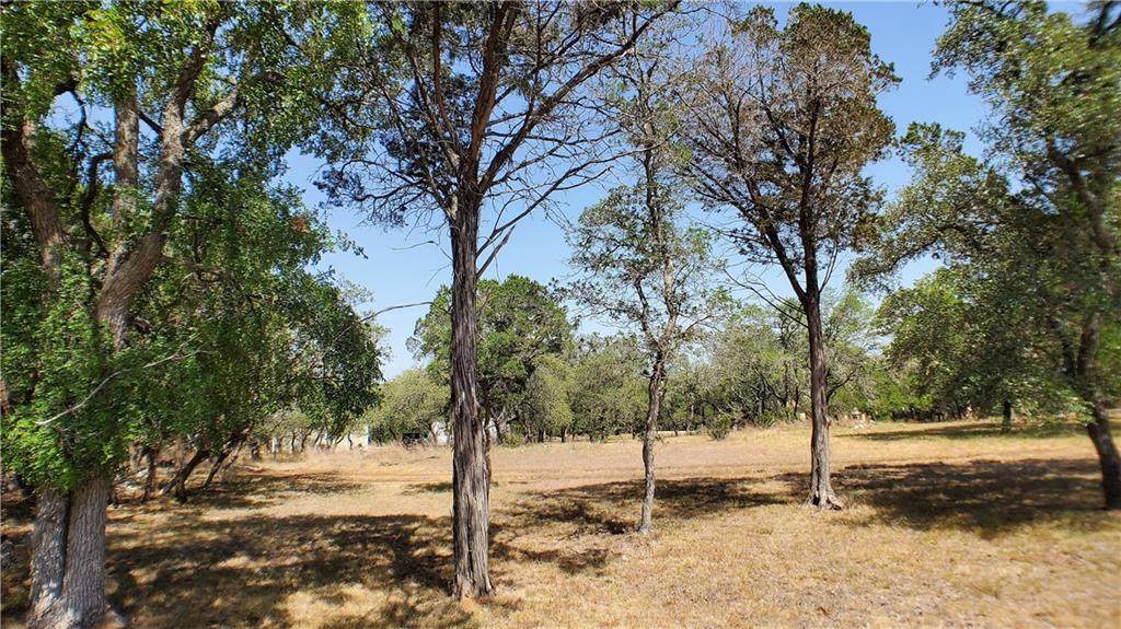 650 Beauchamp Rd - Photo 1