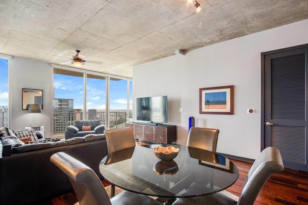 360 Nueces St - Photo 1