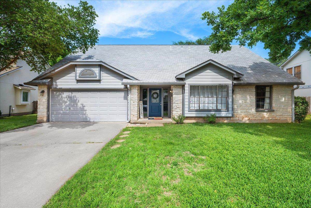304 Sycamore Dr - Photo 1