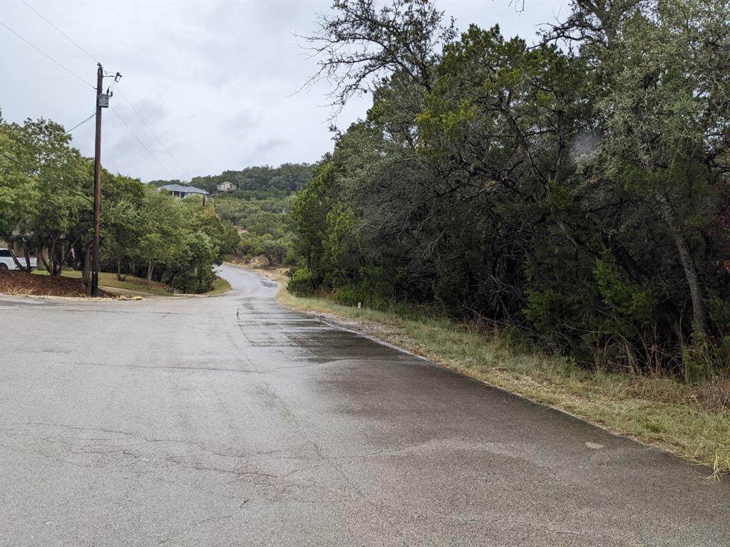 21001 Buena Vista - Photo 1