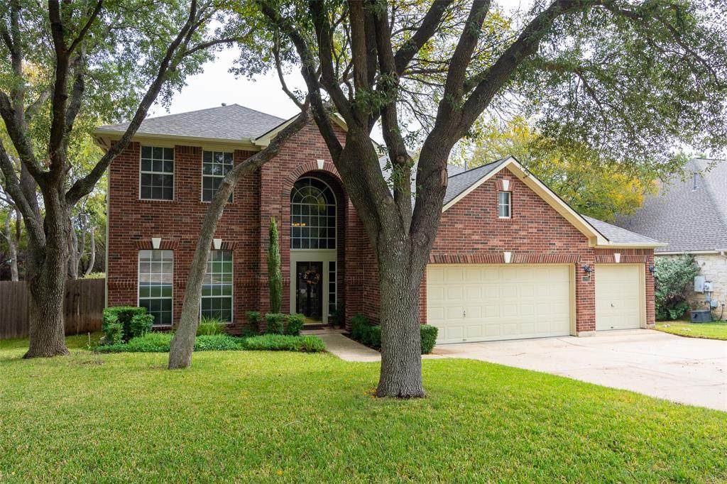8305 Fern Bluff Ave - Photo 1