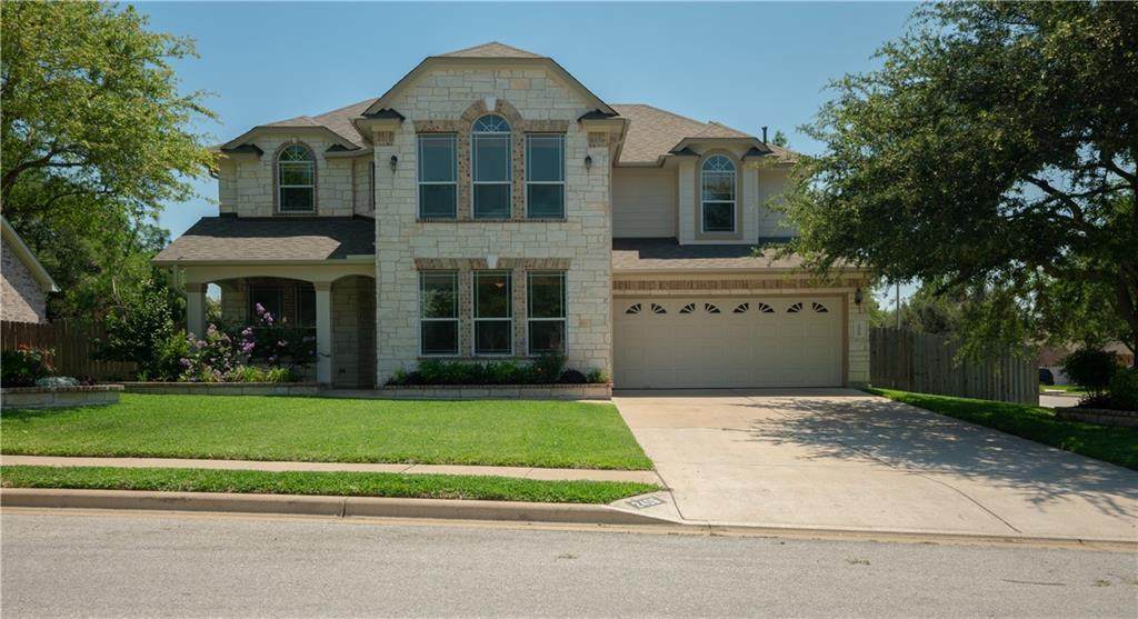2406 Hobart Dr - Photo 1