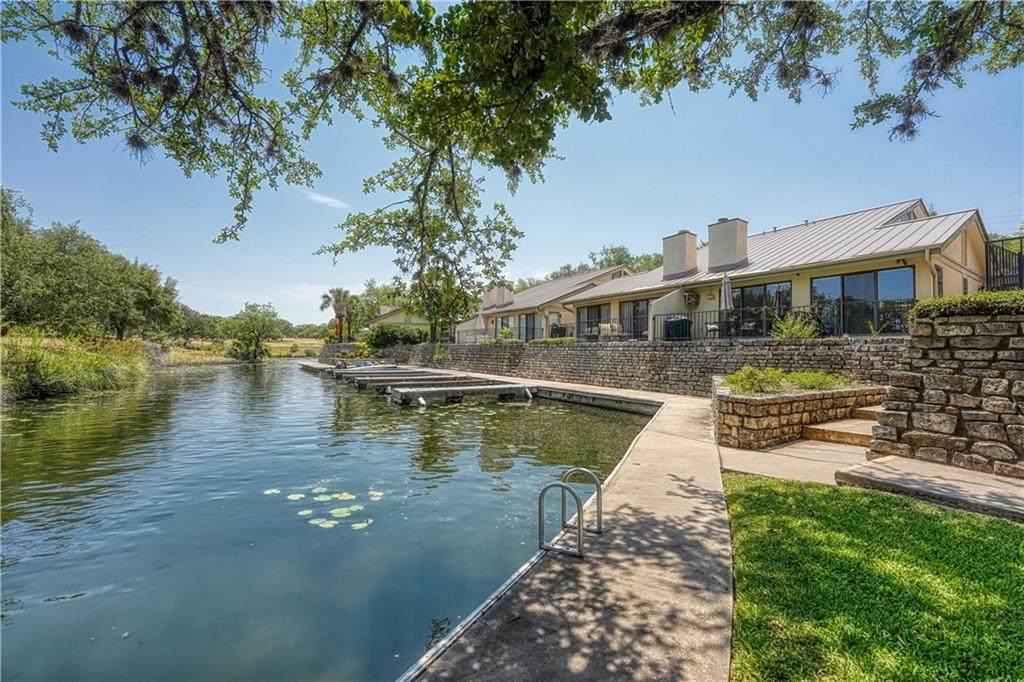 104 Horseshoe Bay Blvd - Photo 1