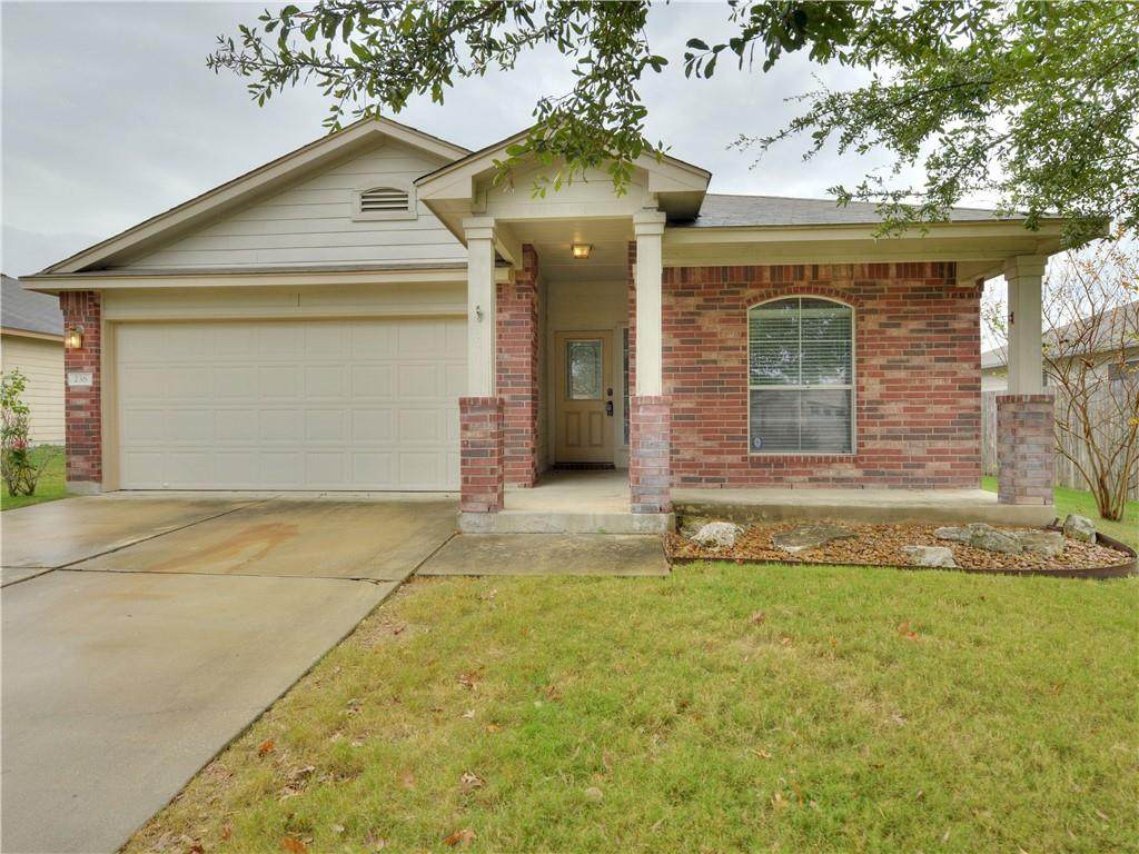 238 Baldwin St - Photo 1