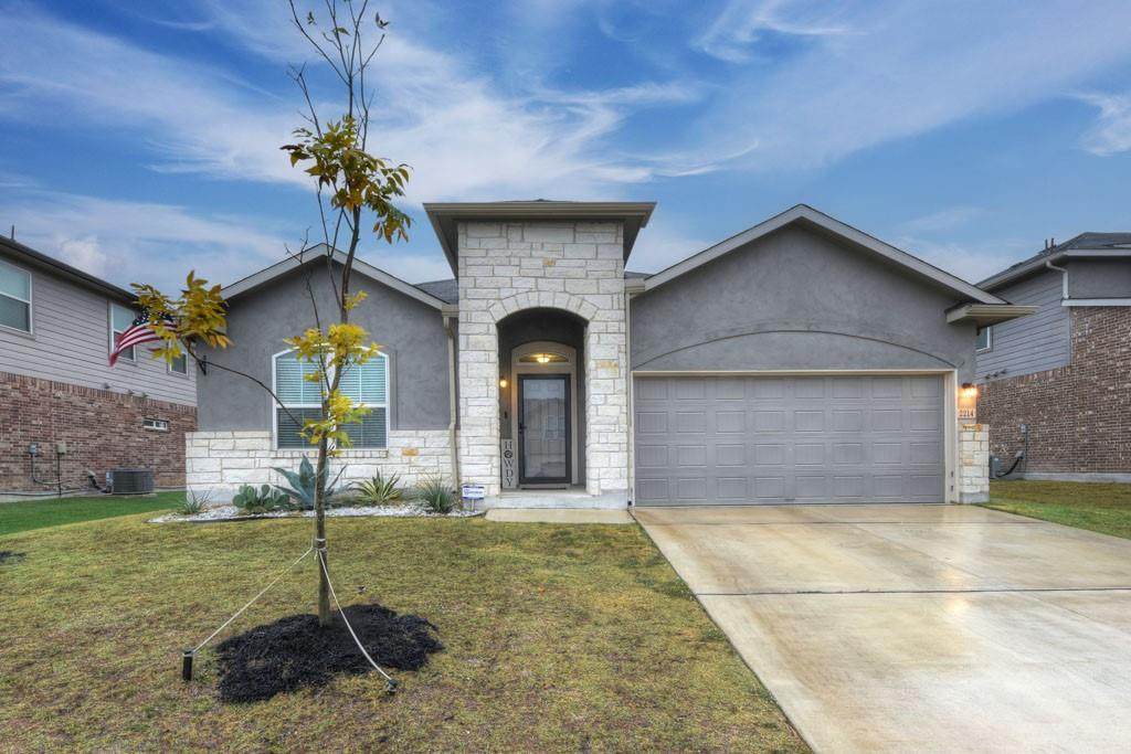 2214 Flintshire Dr - Photo 1