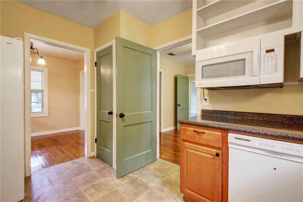 1813 Eckhardt St - Photo 1