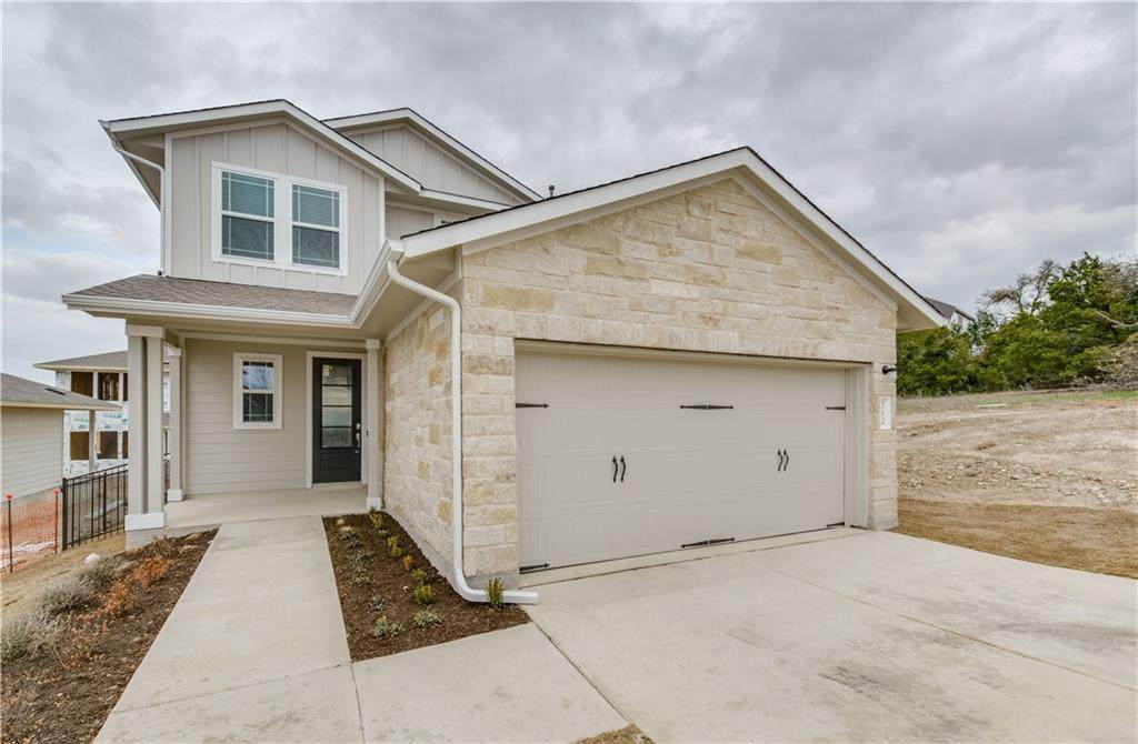 712 Affazia Ln - Photo 1