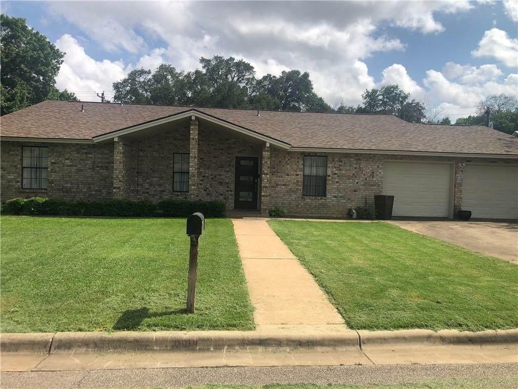 1908 Westwood Ln - Photo 1