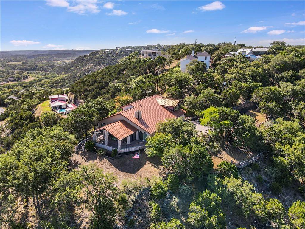 20231 Hilltop Dr - Photo 1