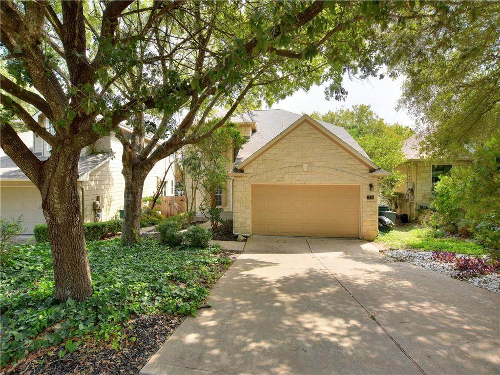 1705 Gaylord Dr - Photo 1