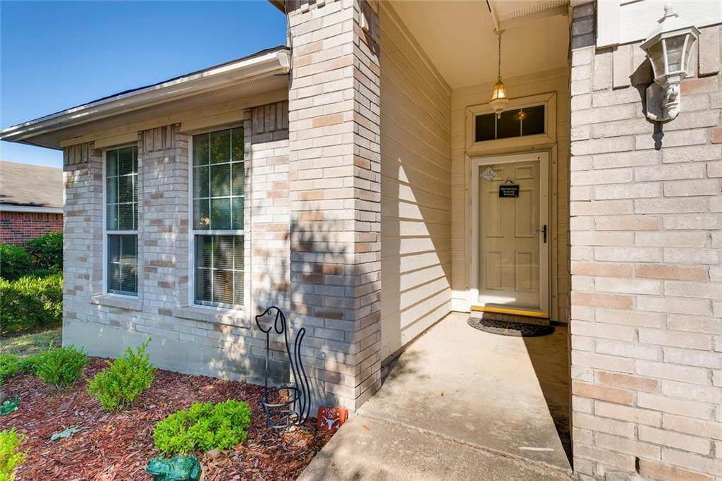 104 Antietam Trl - Photo 1