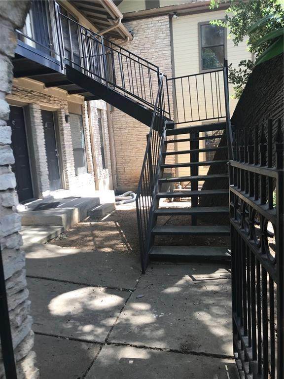 1010 25th St - Photo 1