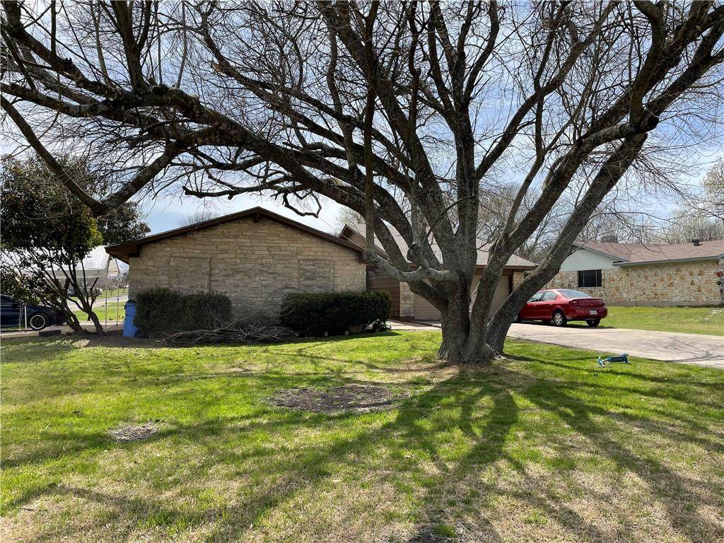 801 Old Austin Pflugerville Rd - Photo 1