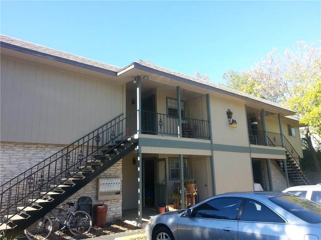 312 43rd St - Photo 1