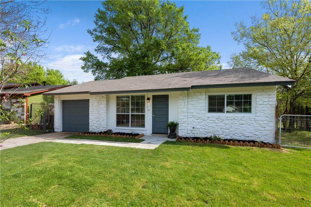 2512 Lakehurst Dr - Photo 1