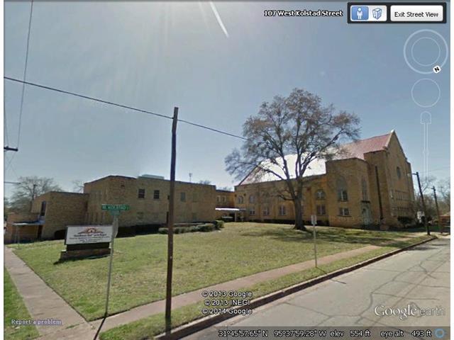 801 Sycamore - Photo 1