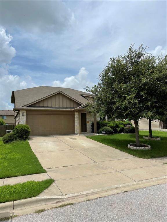 108 Lavaca Loop - Photo 1