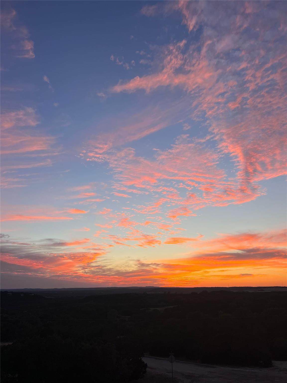 https://bt-photos.global.ssl.fastly.net/austin/1280_boomver_1_9594885-2.jpg