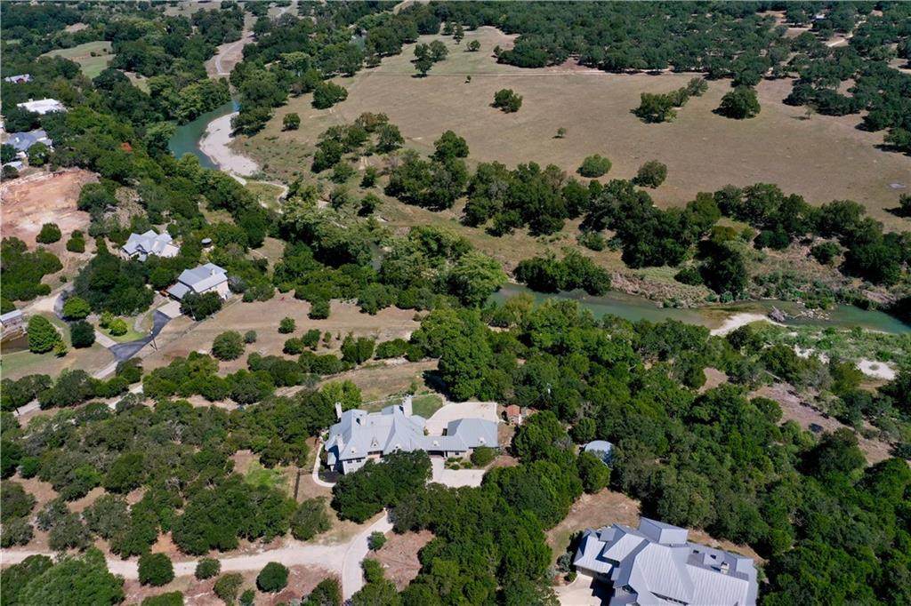 210 Hoskins Trl - Photo 1