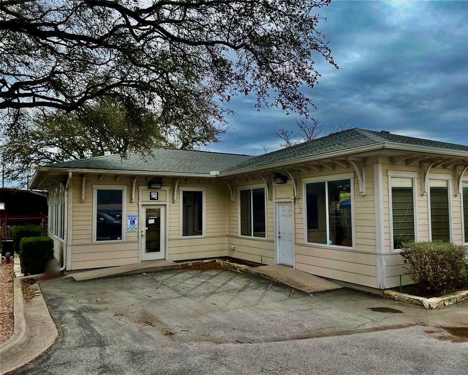 3607 N Ranch Road 620 - Photo 1