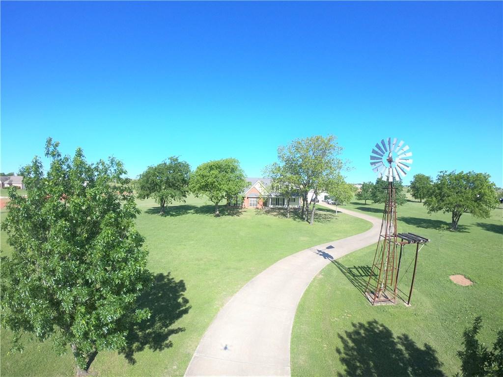 610 Hilliard Rd - Photo 1
