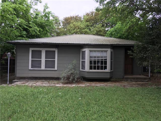 1215 Mary St - Photo 1