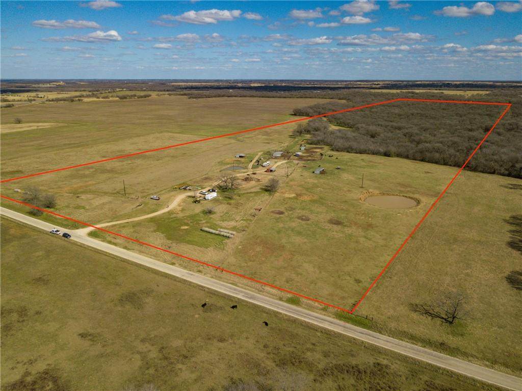 2565 County Rd 442 - Photo 1