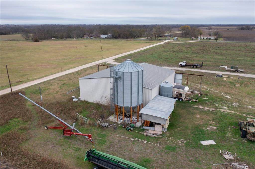 1151 County Road 428 - Photo 1