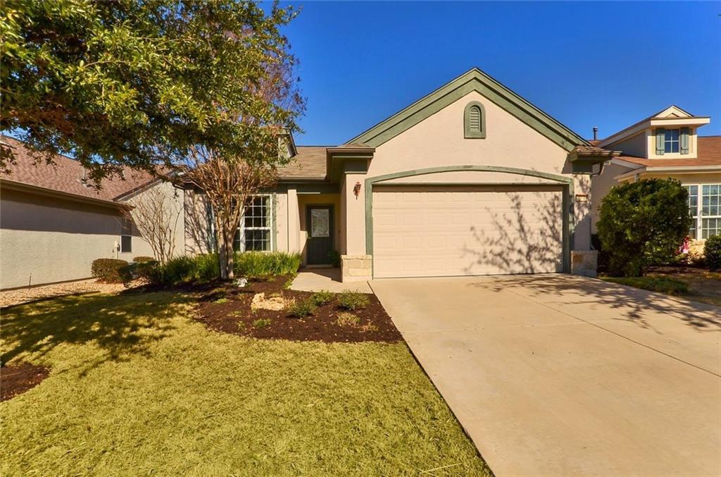 319 Crockett Loop - Photo 1