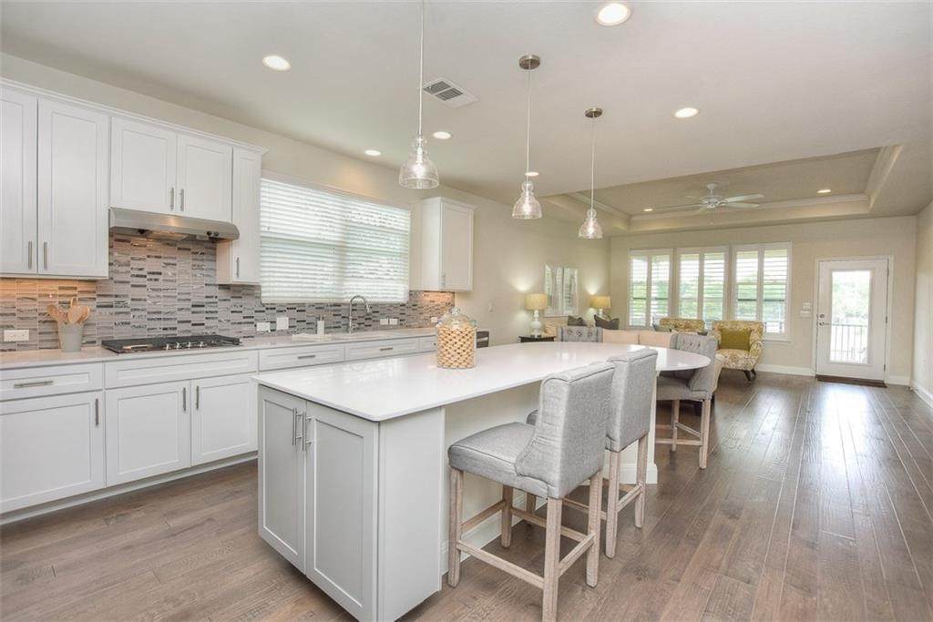 325 Tradinghouse Creek St - Photo 1