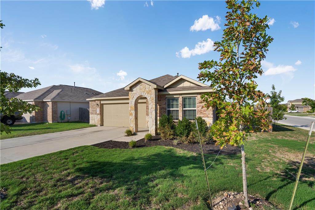 142 Florida Springs Dr - Photo 1