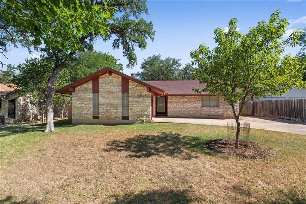 1203 Parkway St - Photo 1