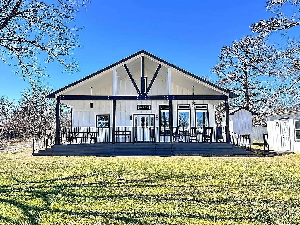 195 Covert Dr - Photo 1