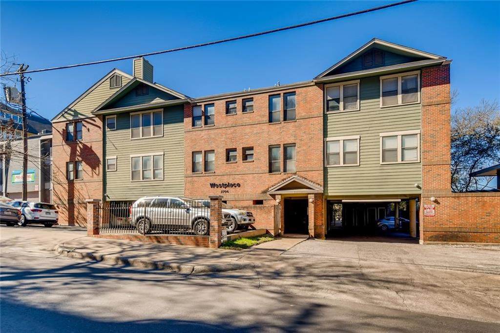 2706 Salado St - Photo 1