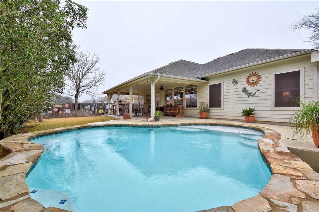3101 Lynnbrook Dr - Photo 1