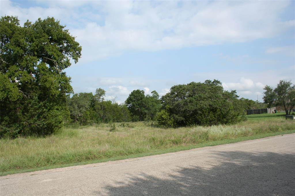 https://bt-photos.global.ssl.fastly.net/austin/orig_boomver_1_9817316-2.jpg