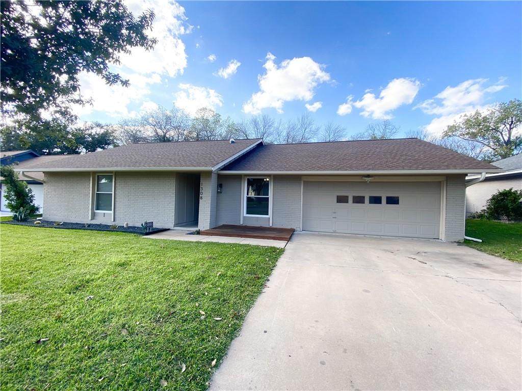 1308 Neans Dr - Photo 1