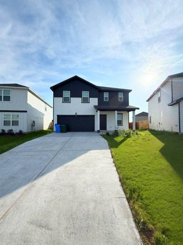 113 Blazilmar Ln - Photo 1