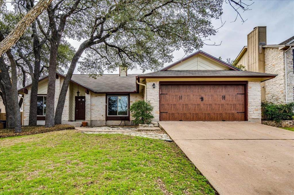 1605 Kimmerling Ln - Photo 1