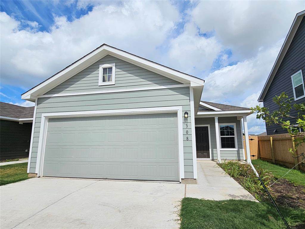 308 Freshwater Dr - Photo 1