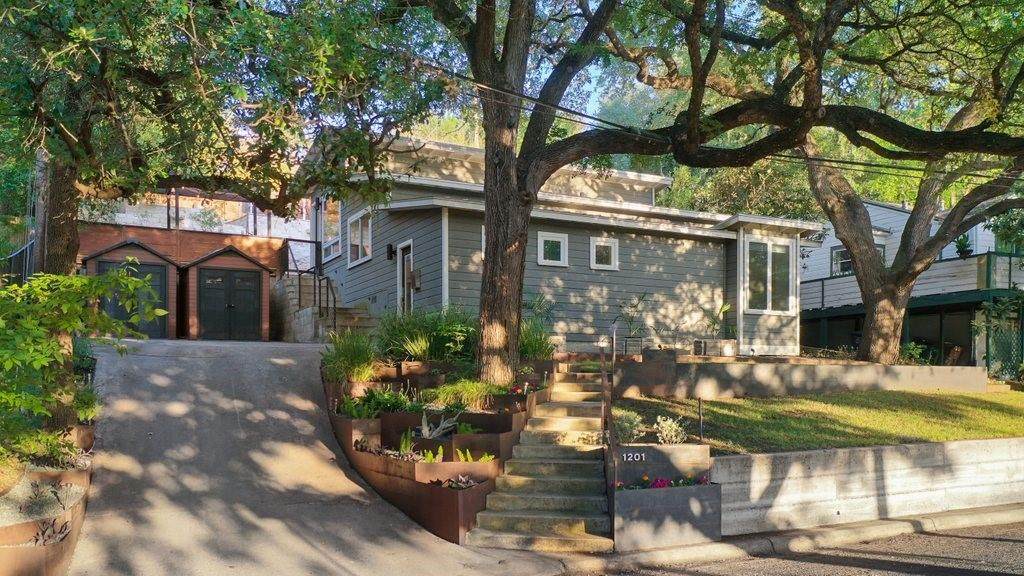 1201 Alta Vista Ave - Photo 1