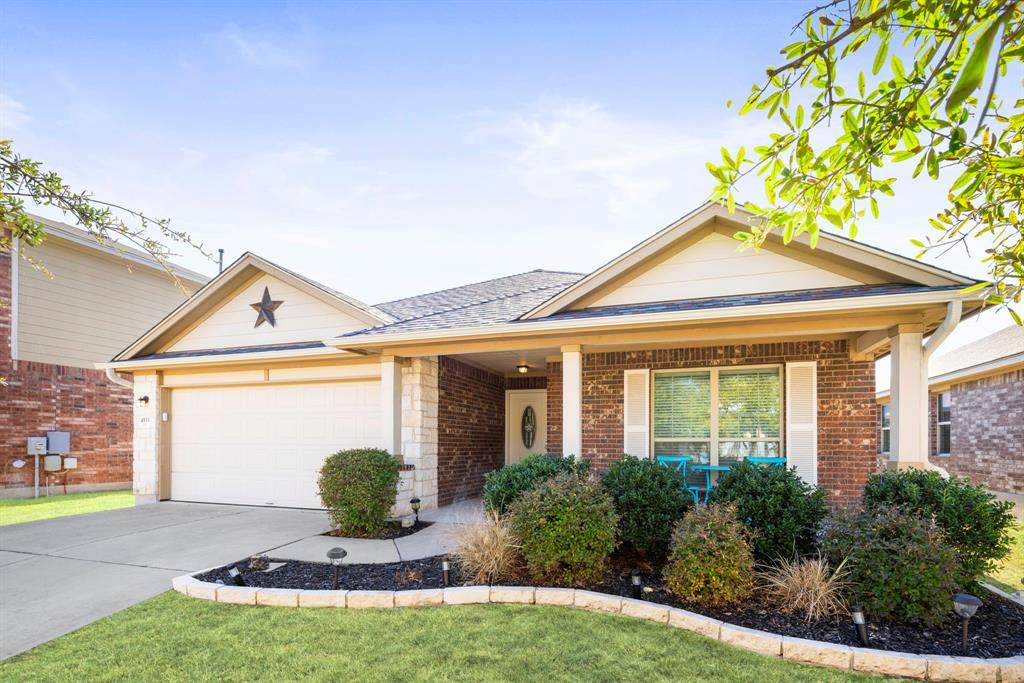 4533 Tiddle Ln - Photo 1