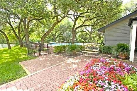 12166 Metric Blvd - Photo 1