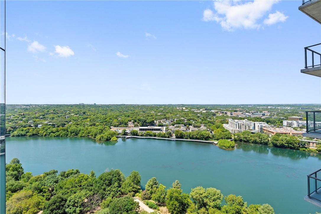 https://bt-photos.global.ssl.fastly.net/austin/1280_boomver_1_9913658-2.jpg