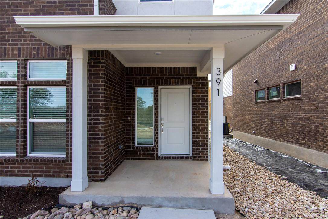 605 West South St St - Photo 1